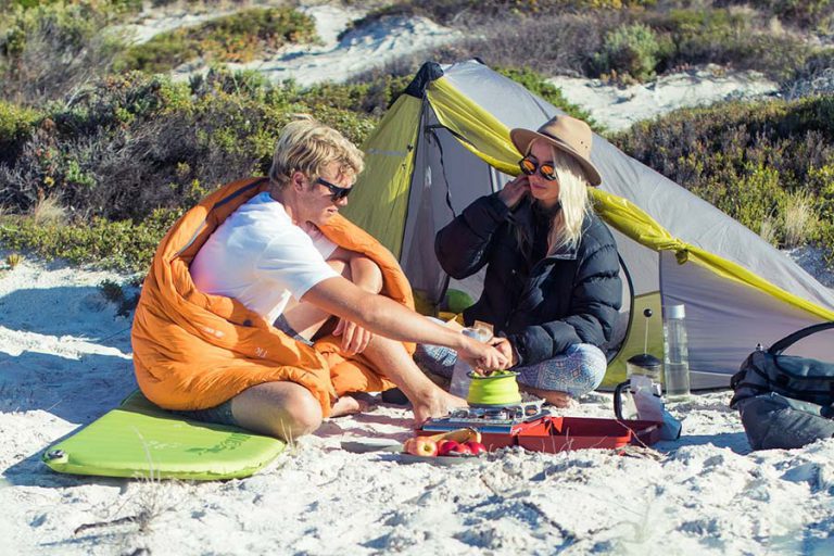 Guide to Lightweight Sleeping Bags for Hiking Snowys Blog