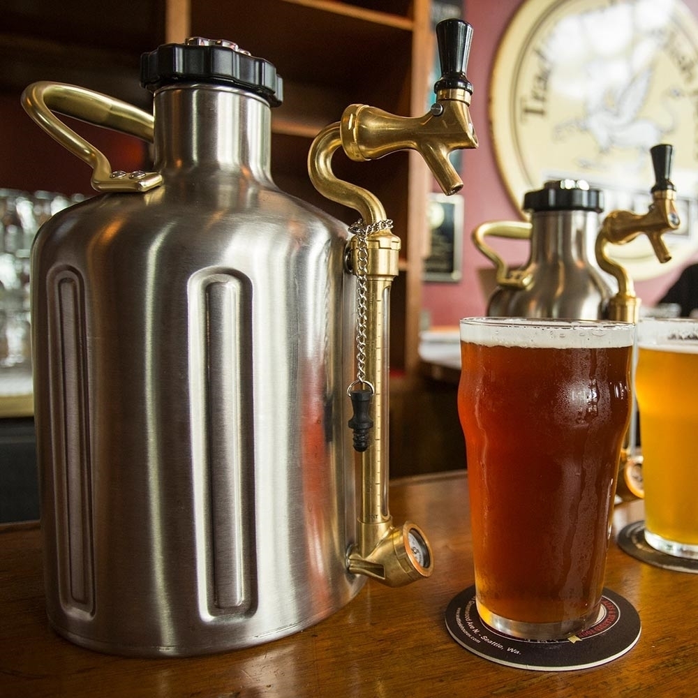 GrowlerWerks uKeg Pressurized Growler 128 Oz Snowys Outdoors